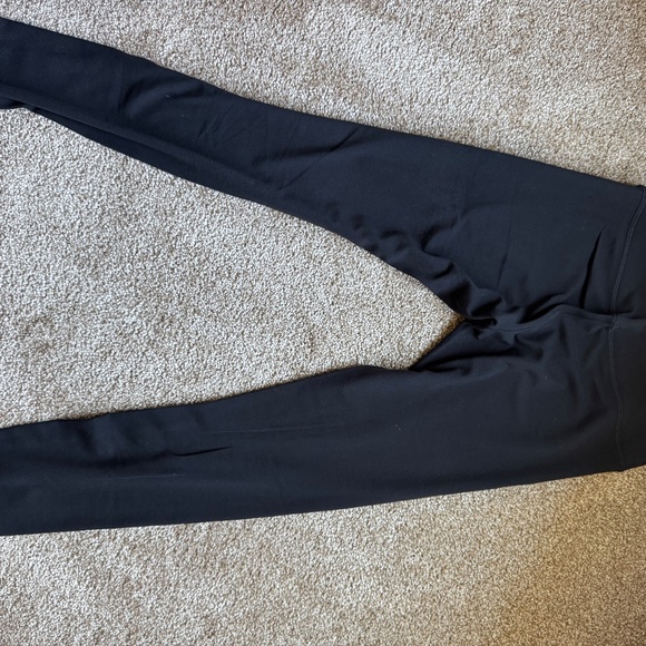 Lululemon Black 25” Align Leggings- Size 4 - Picture 2 of 4